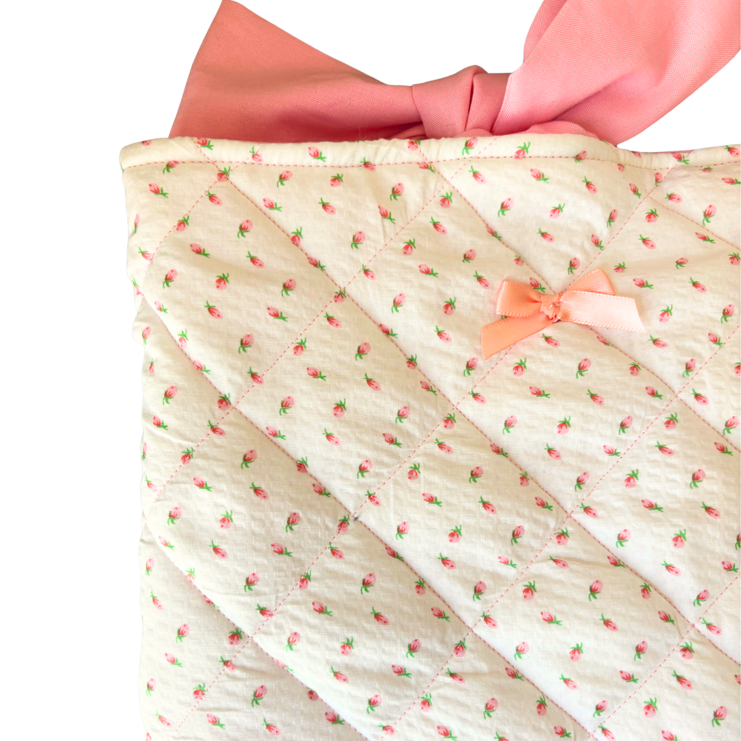 Coquette Quilted Book Sleeve