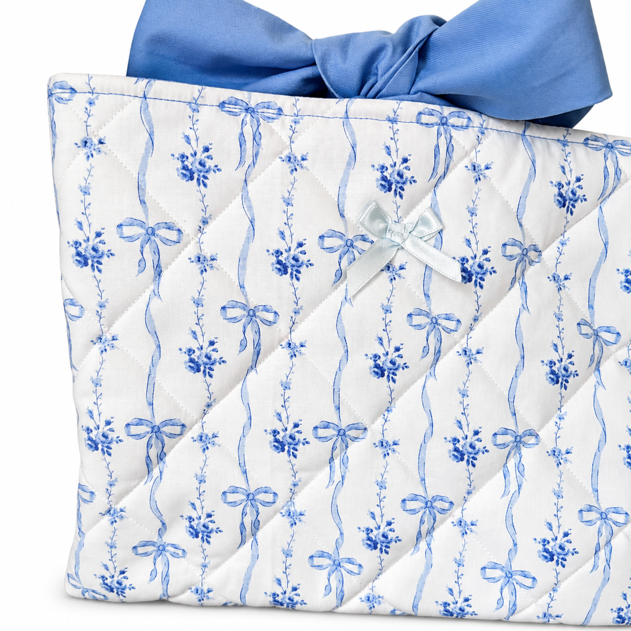 Blue Coquette Quilted Book Sleeve