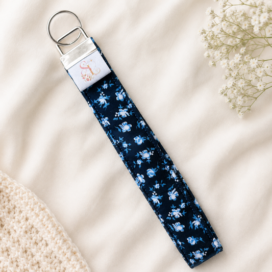 Midnight Blooms Wristlet - 7 inch