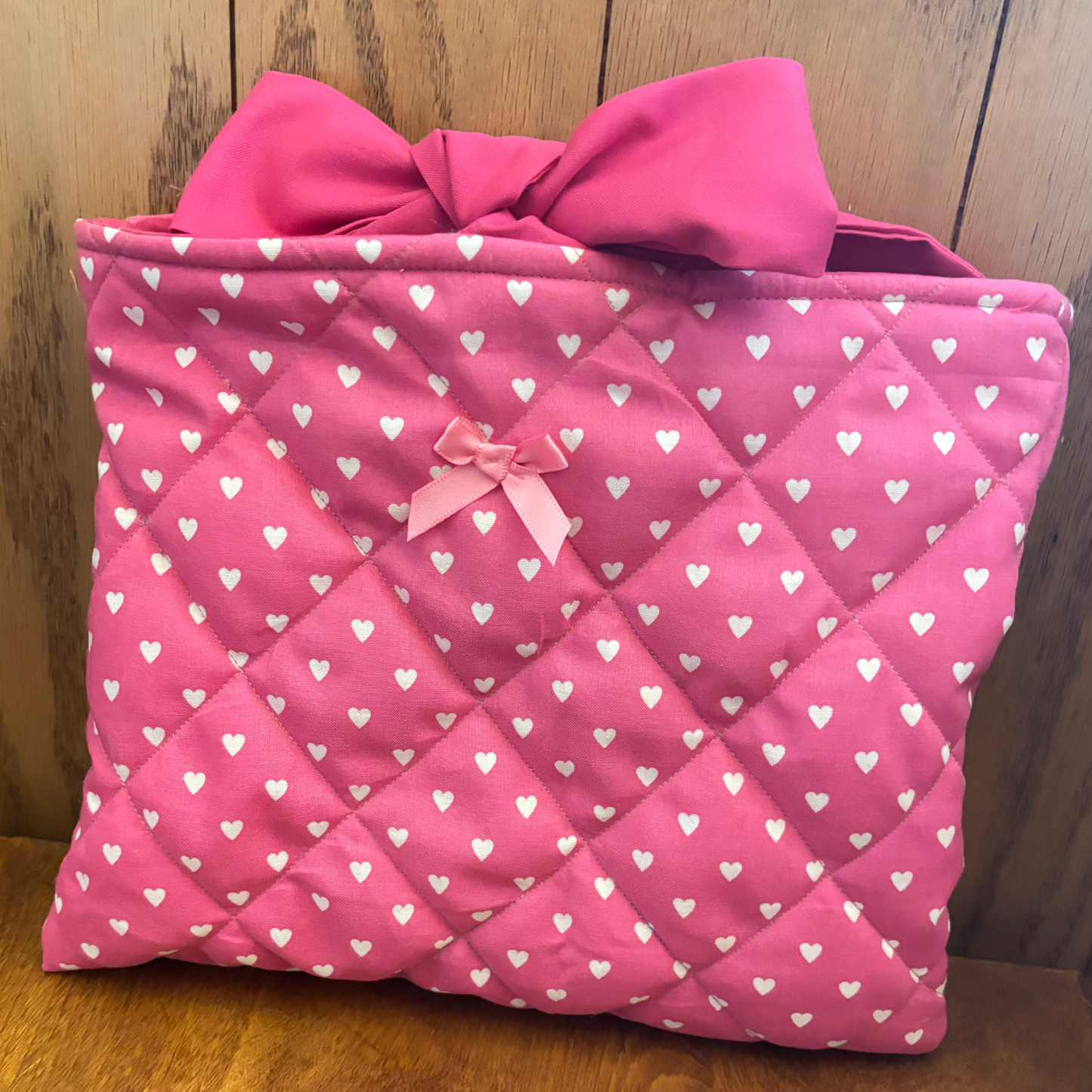 Pink Hearts Quilted Book Sleeve