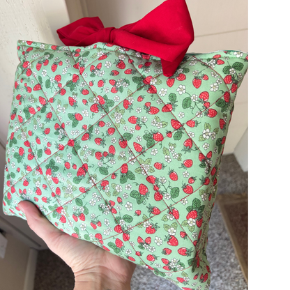 Vintage Strawberry Book Sleeve