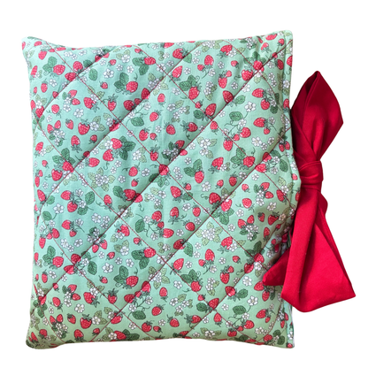 Vintage Strawberry Book Sleeve