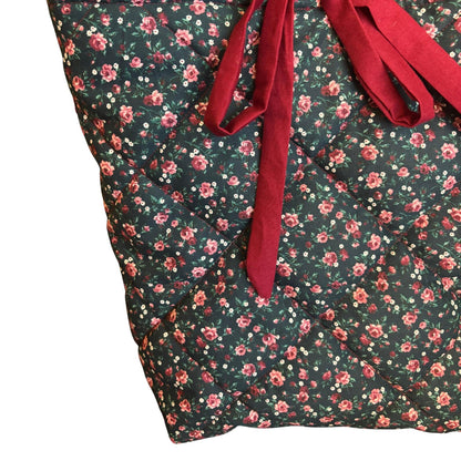 Dark Romance Quilted Tote